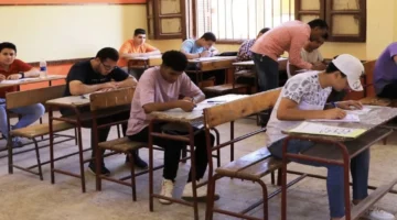 حقيقة زيادة مجموع امتحانات الشهادة الإعدادية إلى 320 درجة في المدارس المصرية